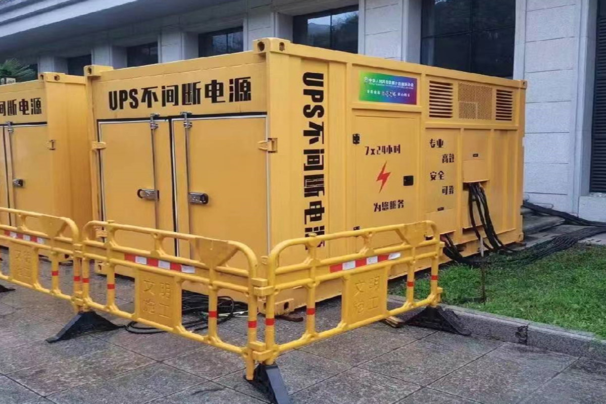 赞皇发电机租赁施工现场